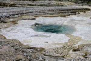 21.7. Upper Geyer Basin - Belgian Pool