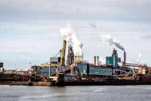 22.4. Ausfahrt aus dem Hafen von Ijmuiden