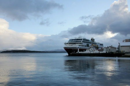 MS Trollfjord in Molde