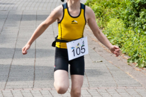 22.5.2011 Karla beim Brander Triathlon