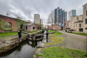 13.4.2024 - Wir laufen zum Stadion: Ashton Canal