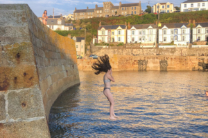 21.9.2024 - Porthleven, Harbour Jump